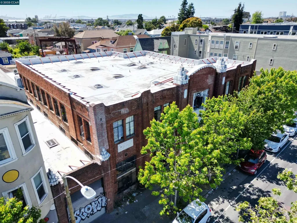 2521 San Pablo Avenue Oakland CA 94612