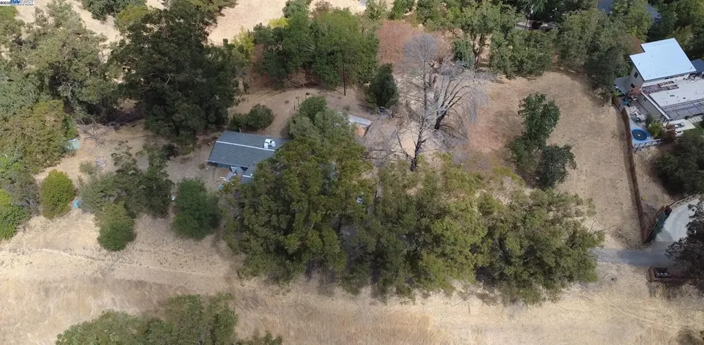 194 Hillcroft Way Walnut Creek CA 94597