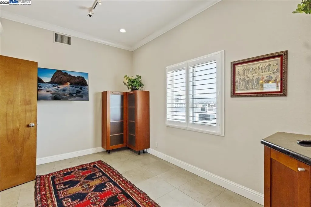 212 9th Street Oakland CA 94607