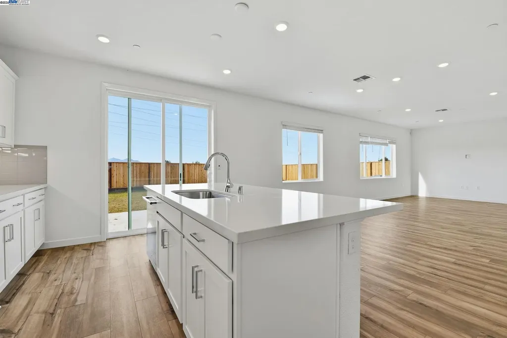 1008 Bluebell Circle Discovery Bay CA 94505