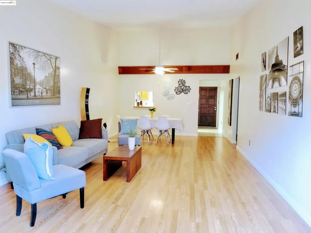 Emeryville CA, 4240 Adeline Street