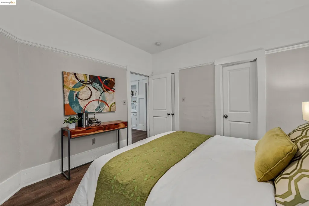 1641 20th Street Oakland CA 94606