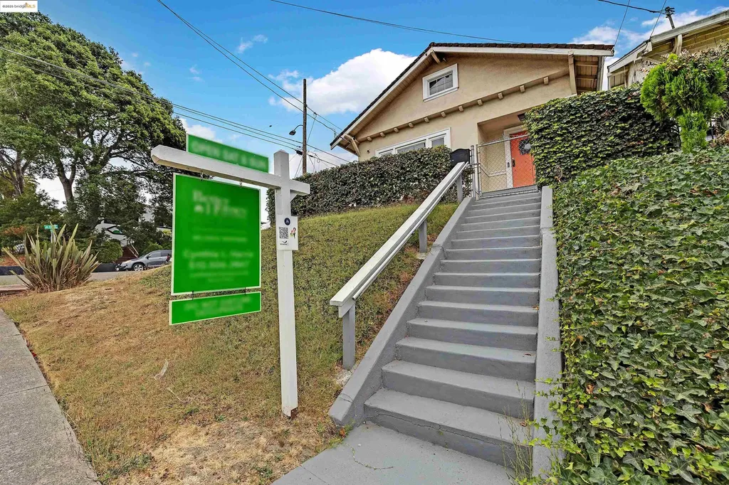 1641 20th Street Oakland CA 94606