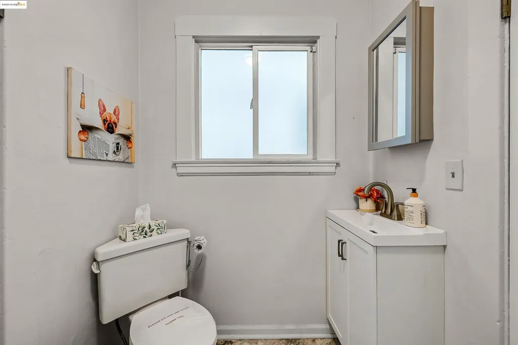 1641 20th Street Oakland CA 94606