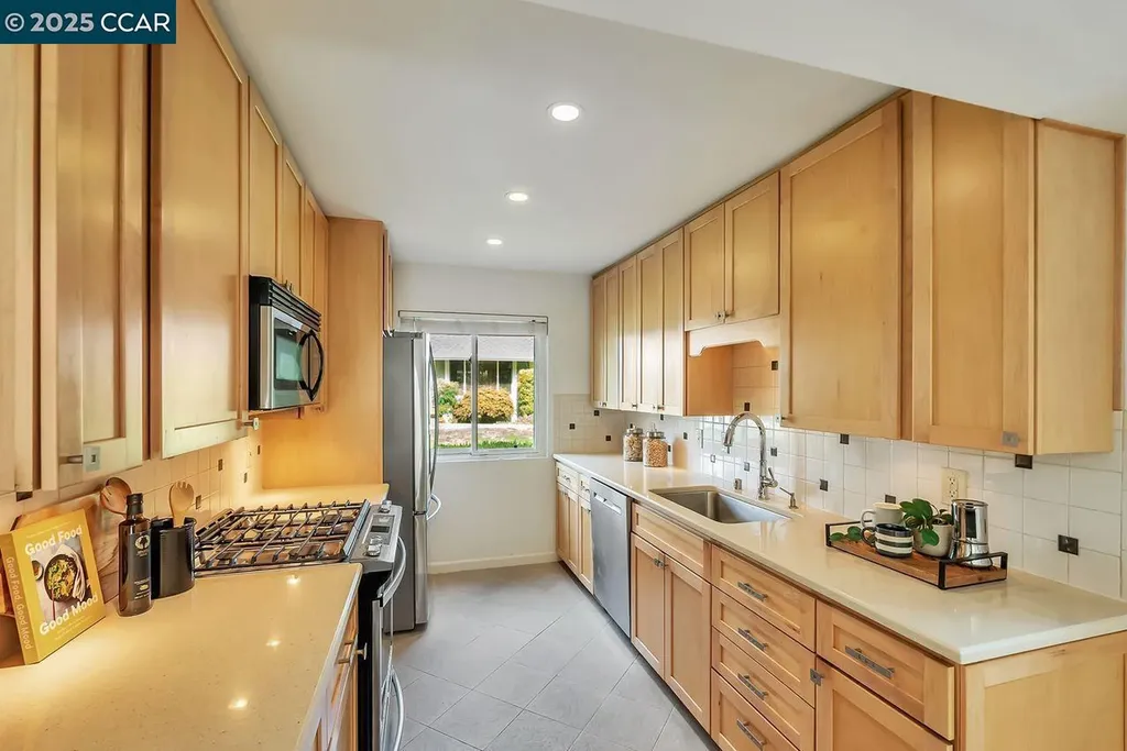 47 Miramonte Drive Moraga CA 94556