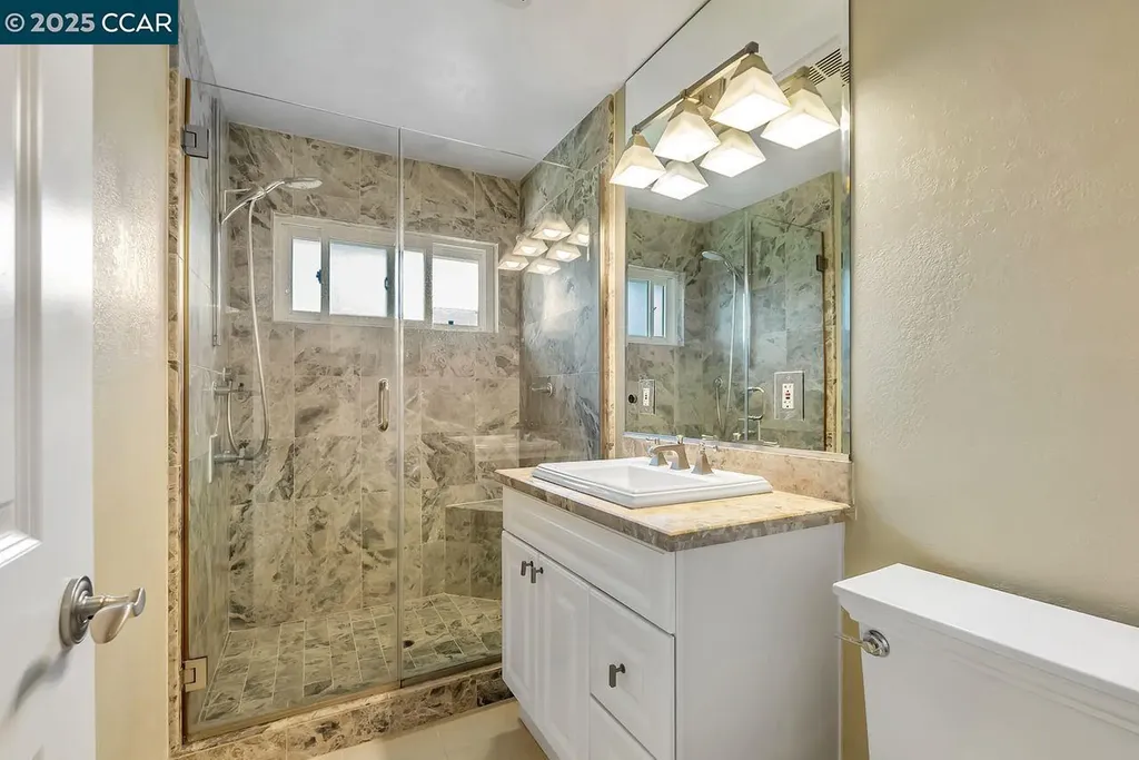 47 Miramonte Drive Moraga CA 94556