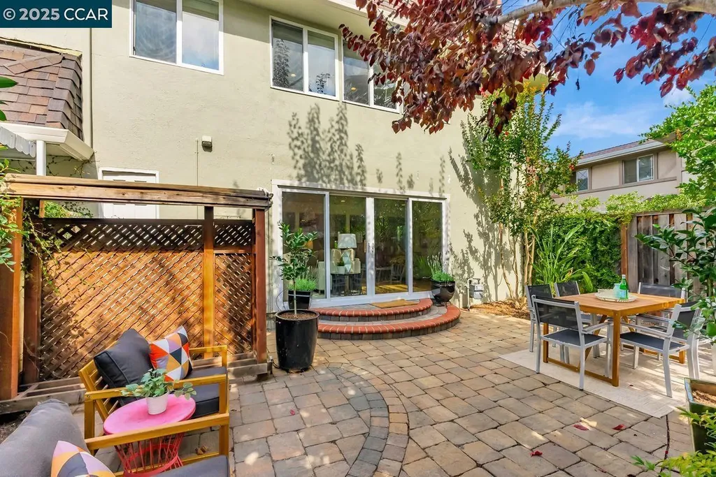 47 Miramonte Drive Moraga CA 94556