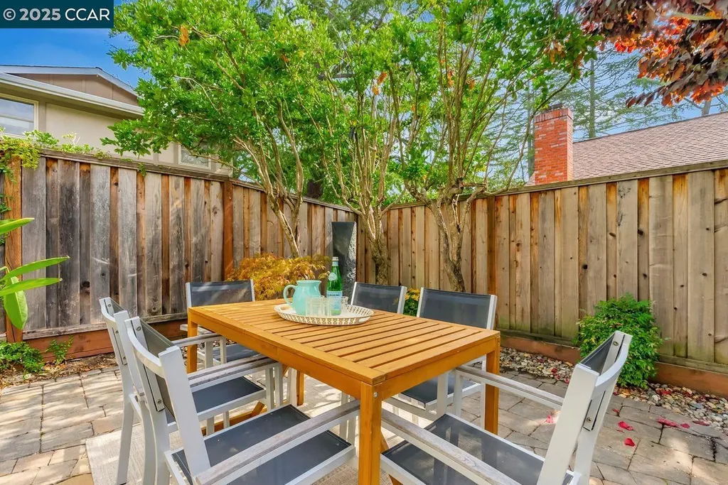 47 Miramonte Drive Moraga CA 94556