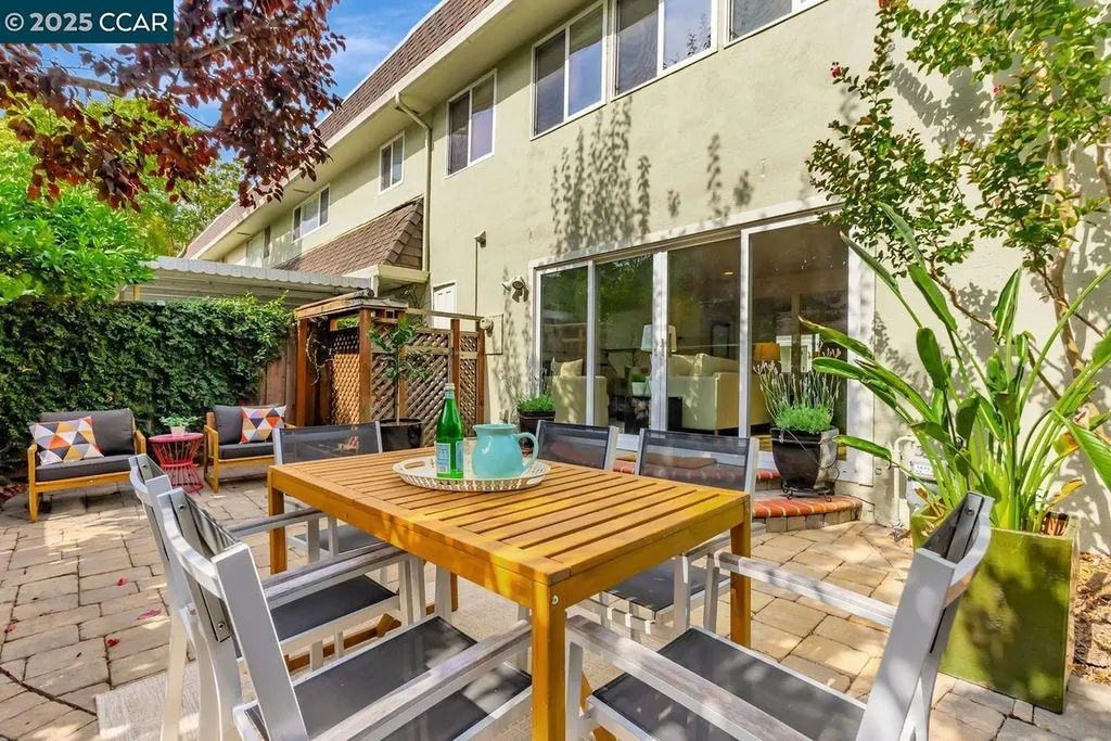 47 Miramonte Drive Moraga CA 94556