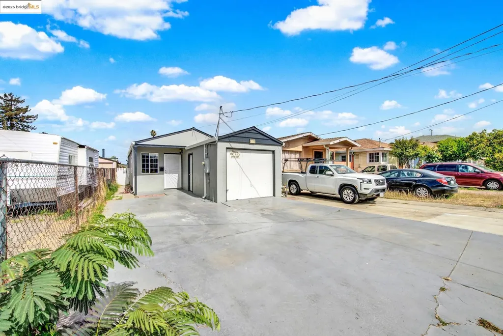 2125 102nd Avenue Oakland CA 94603