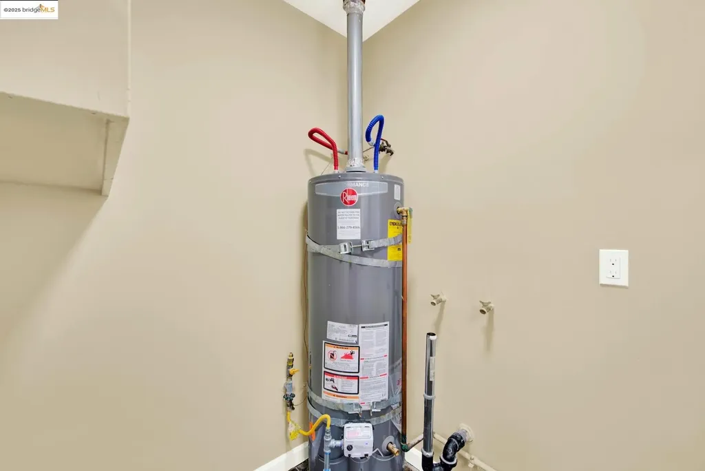 2125 102nd Avenue Oakland CA 94603