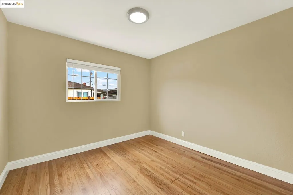 2125 102nd Avenue Oakland CA 94603