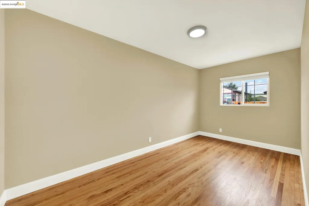 2125 102nd Avenue Oakland CA 94603