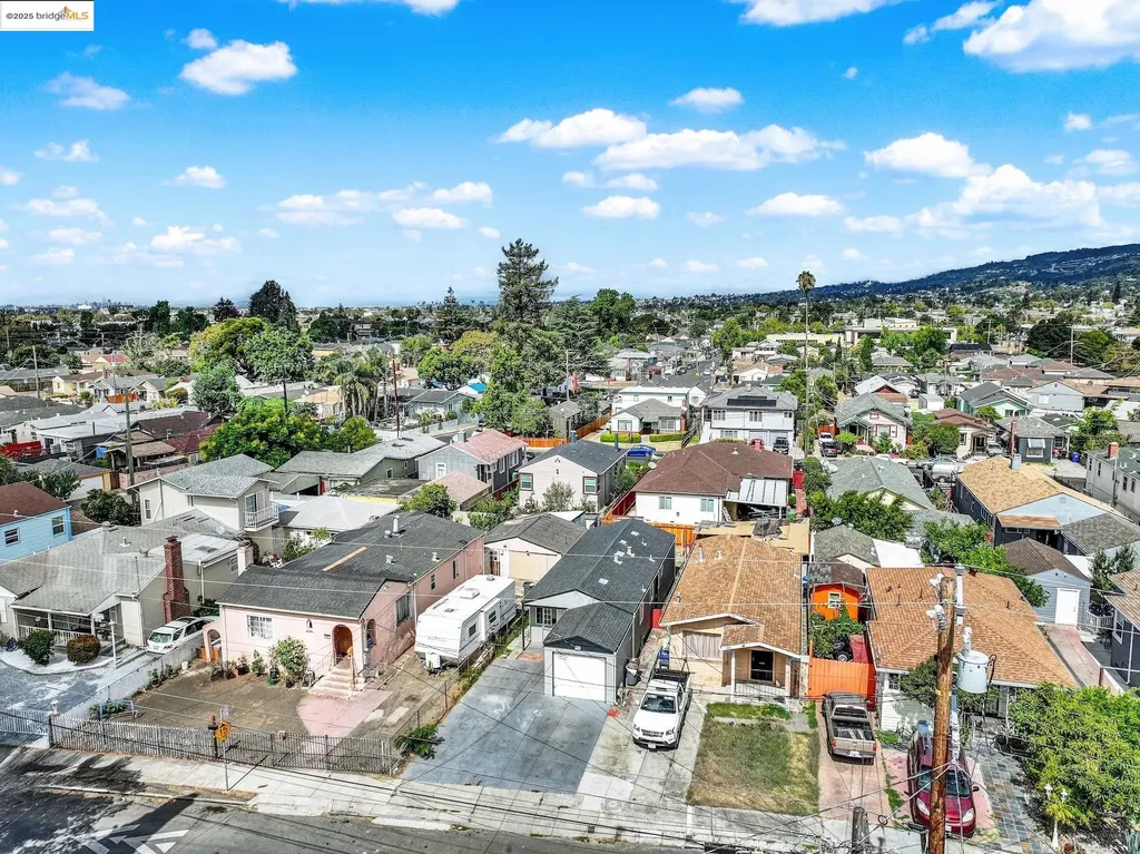 2125 102nd Avenue Oakland CA 94603