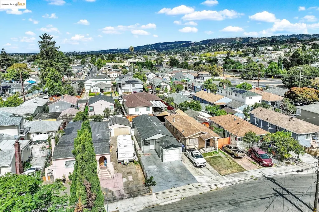 2125 102nd Avenue Oakland CA 94603