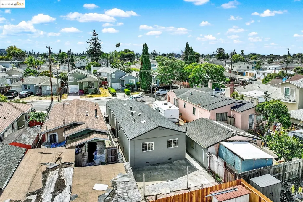 2125 102nd Avenue Oakland CA 94603