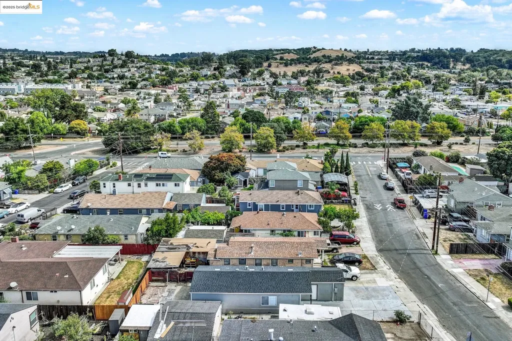 2125 102nd Avenue Oakland CA 94603