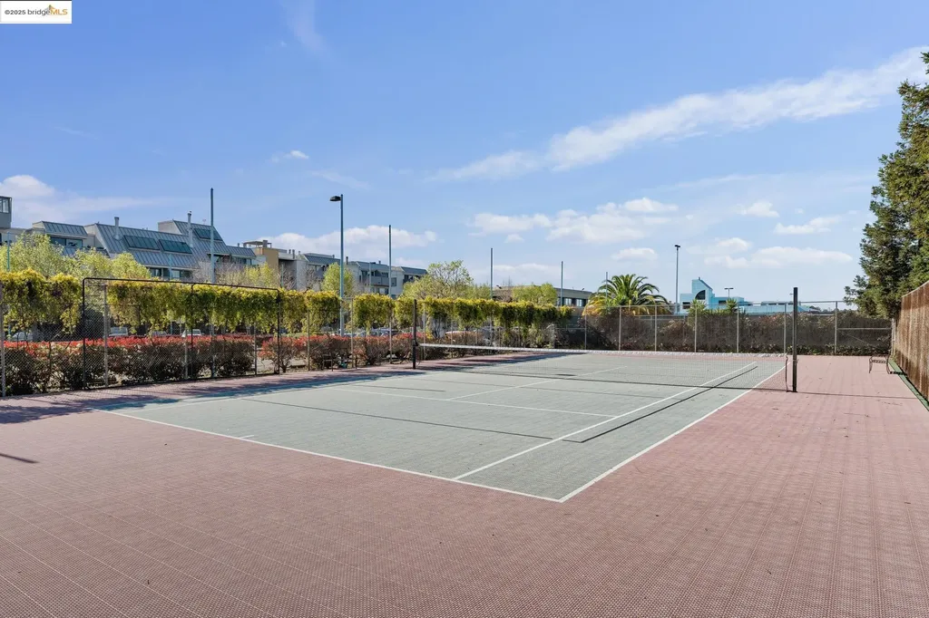 1 Embarcadero Oakland CA 94607