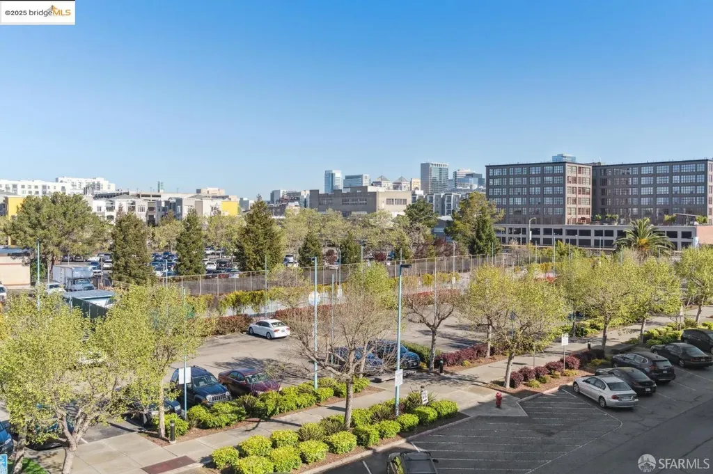 1 Embarcadero Oakland CA 94607
