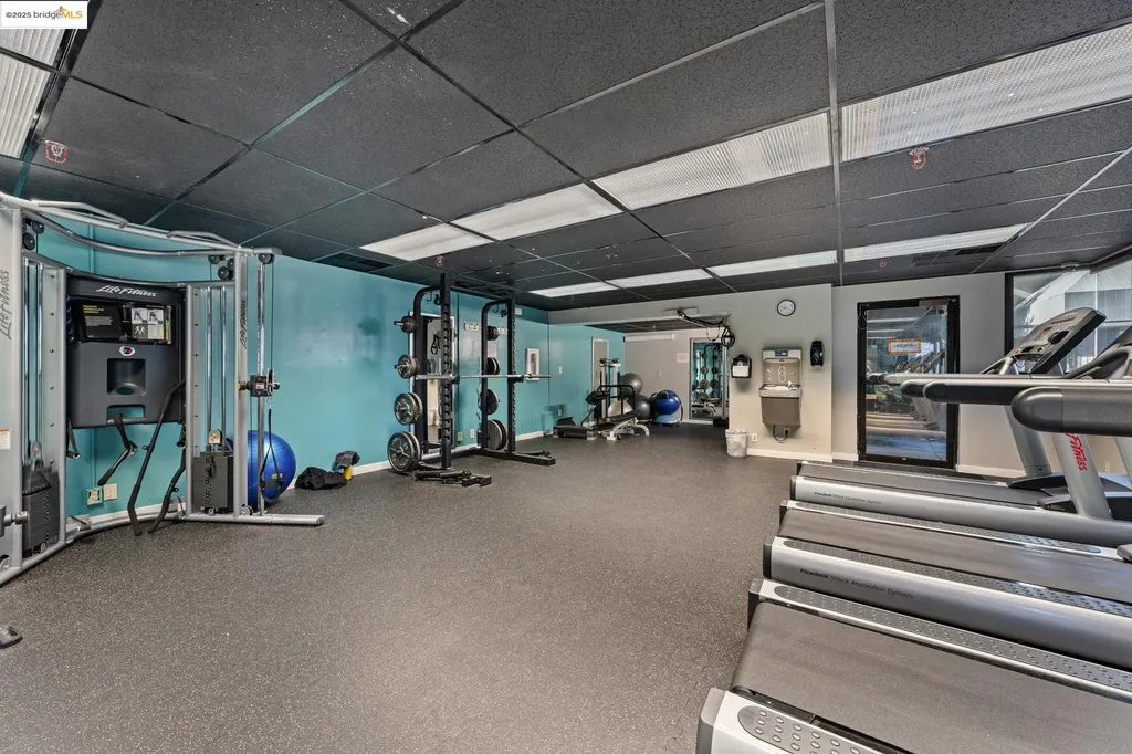 1 Embarcadero Oakland CA 94607