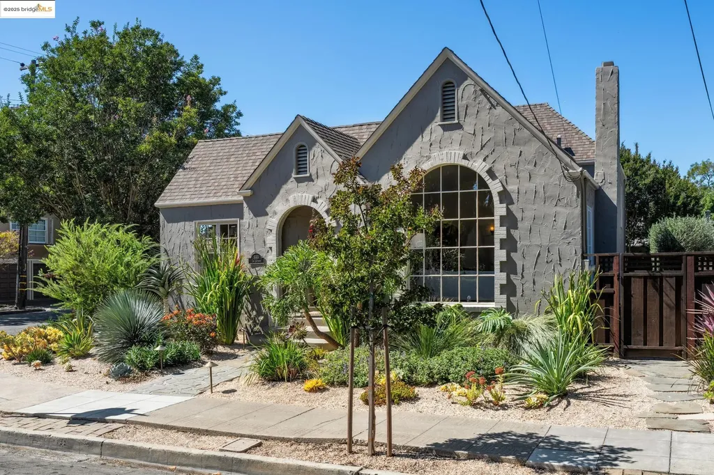 869 Lee Avenue San Leandro CA 94577