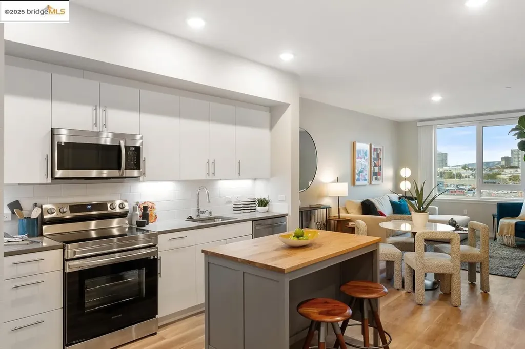 260 Brooklyn Basin Way Oakland CA 94606