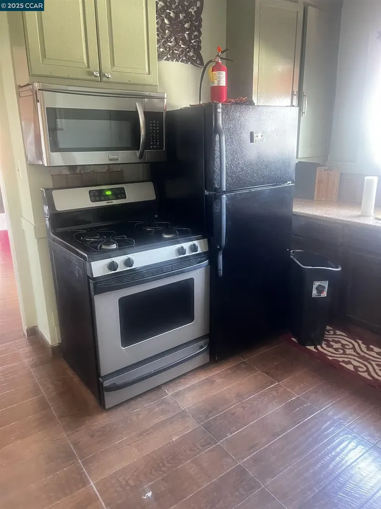 1161 64th Street Oakland CA 94608