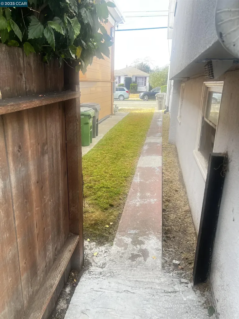 1161 64th Street Oakland CA 94608