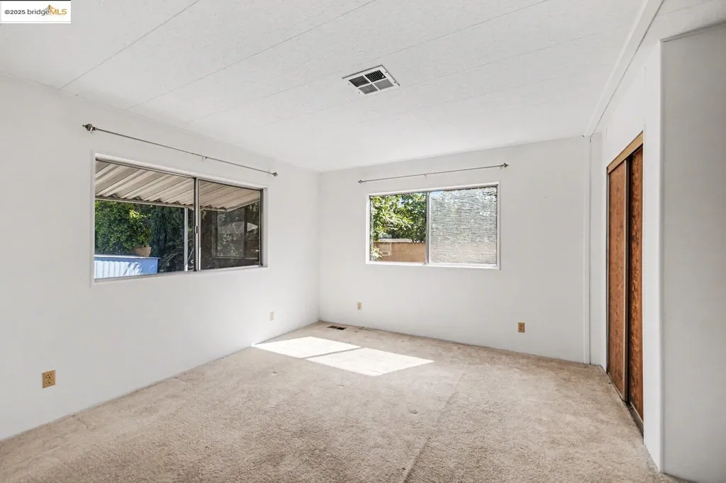 1597 Alamo Drive Vacaville CA 95687
