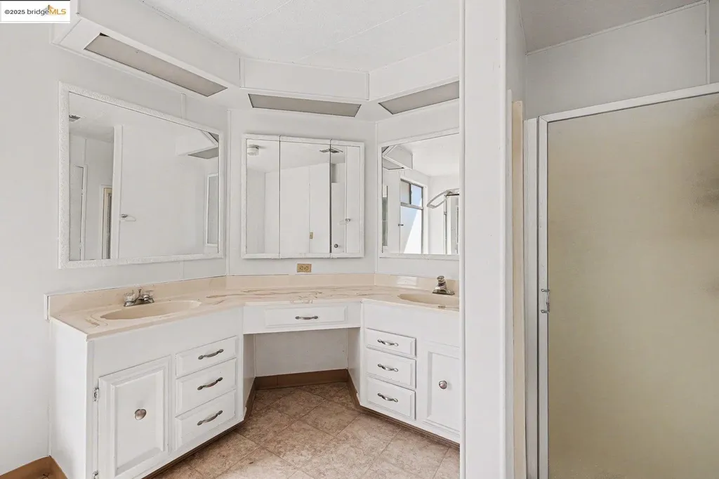 1597 Alamo Drive Vacaville CA 95687