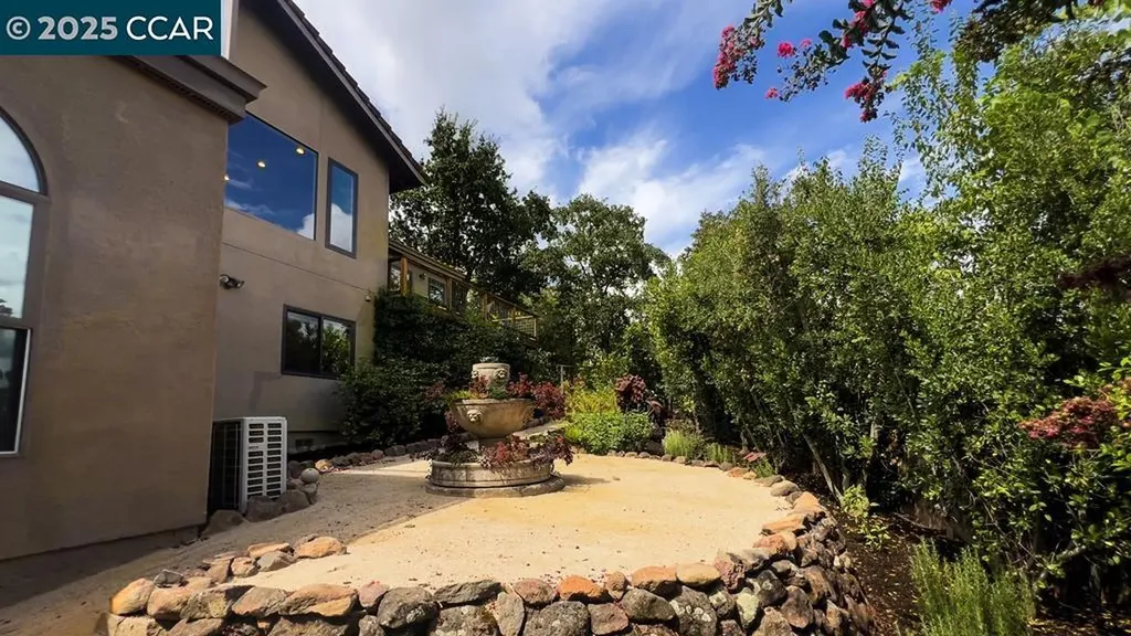 800 Hamilton Drive Pleasant Hill CA 94523