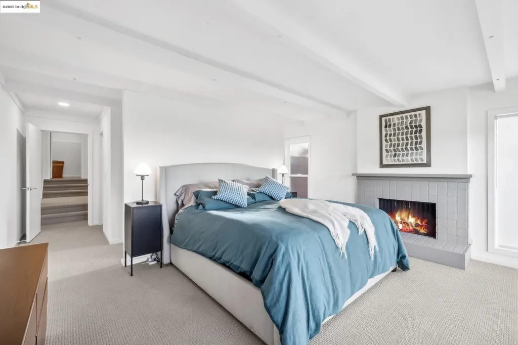 58 Villanova Drive Oakland CA 94611