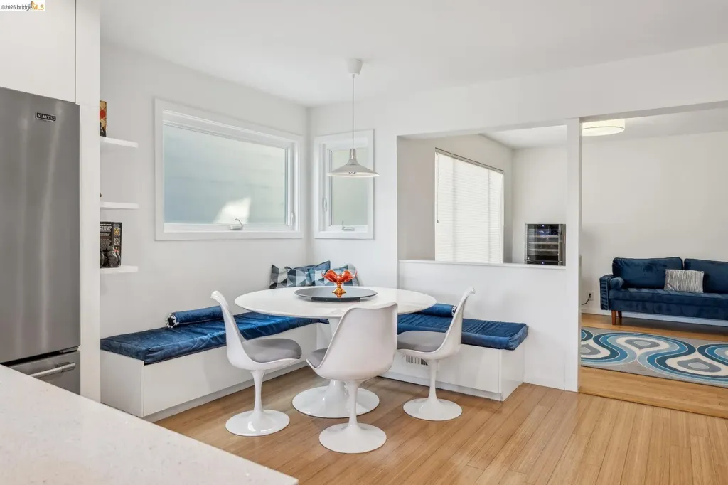 58 Villanova Drive Oakland CA 94611