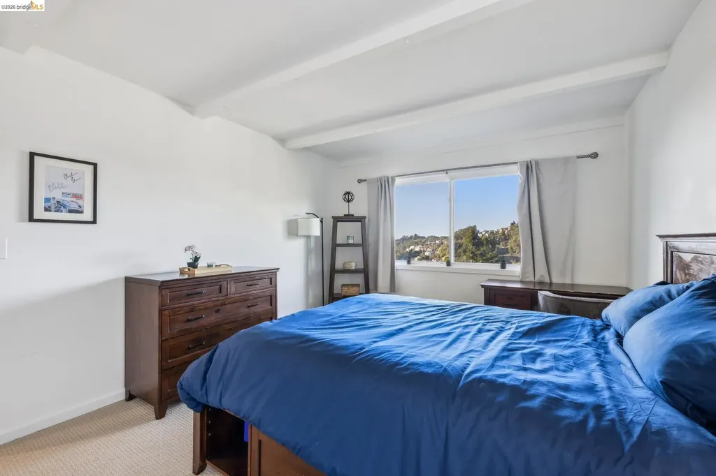 58 Villanova Drive Oakland CA 94611