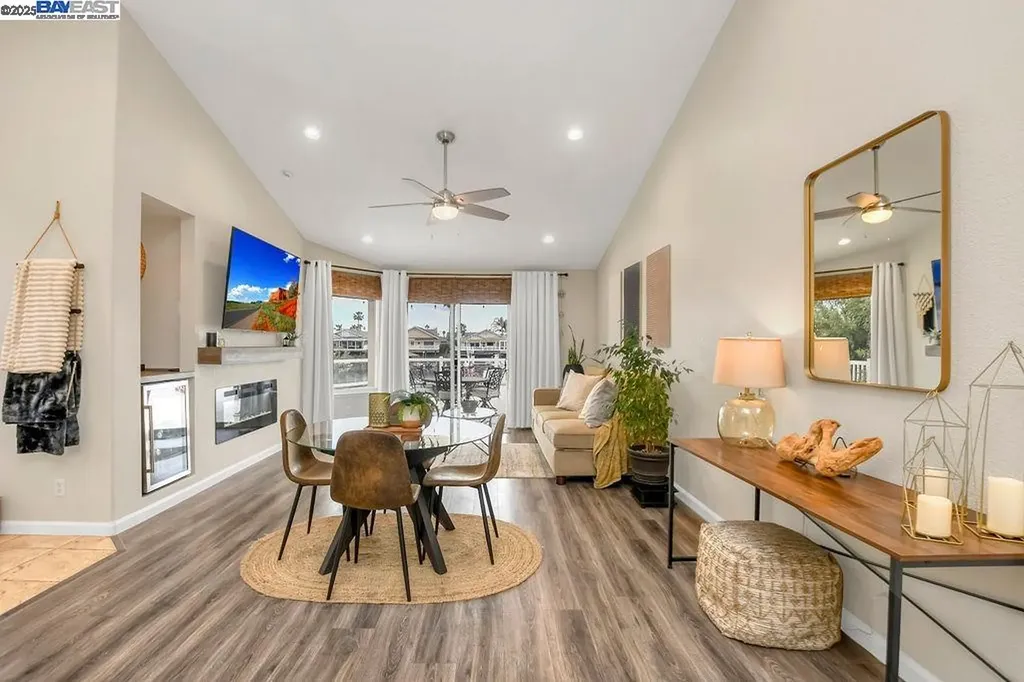 1864 Dune Point Way Discovery Bay CA 94505