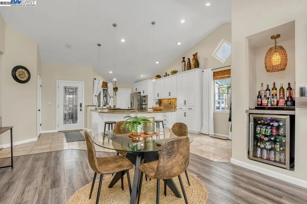 1864 Dune Point Way Discovery Bay CA 94505