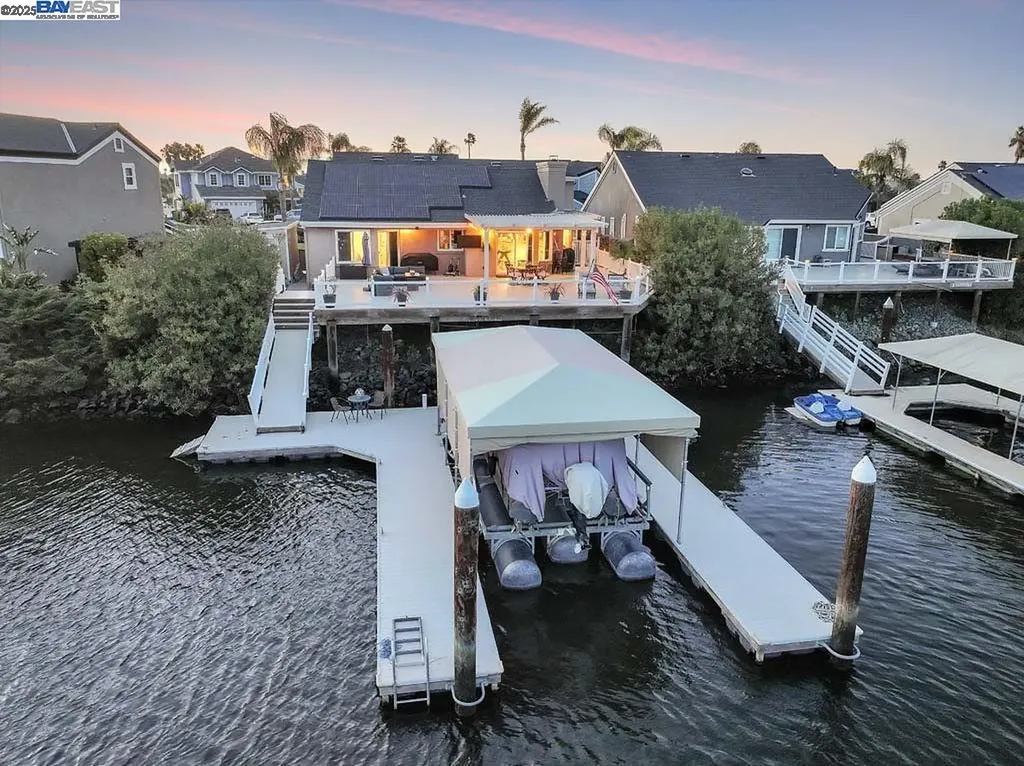 1864 Dune Point Way Discovery Bay CA 94505