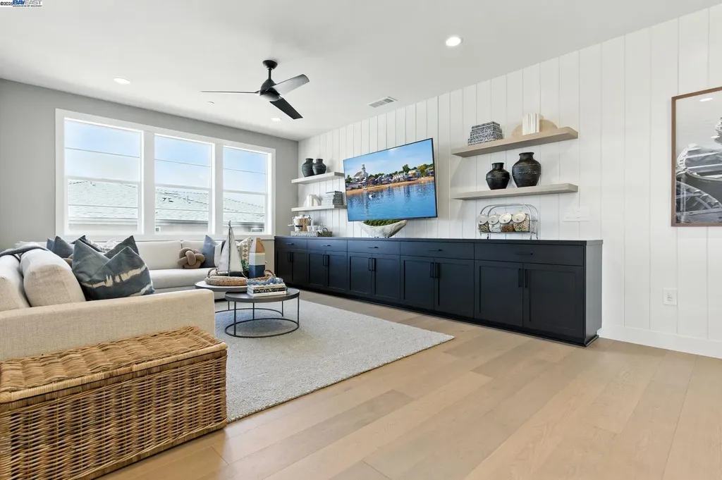 1691 Wren Street Dublin CA 94568