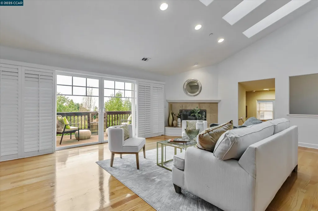 1215 Alvarado Road Berkeley CA 94705