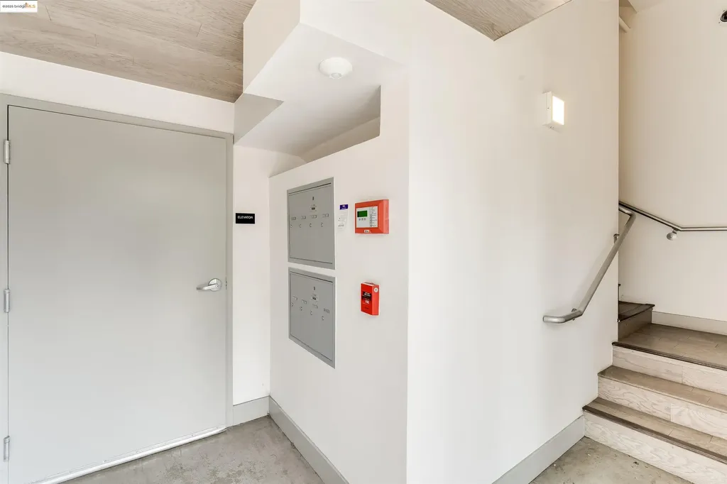 410 Webster Street Oakland CA 94607