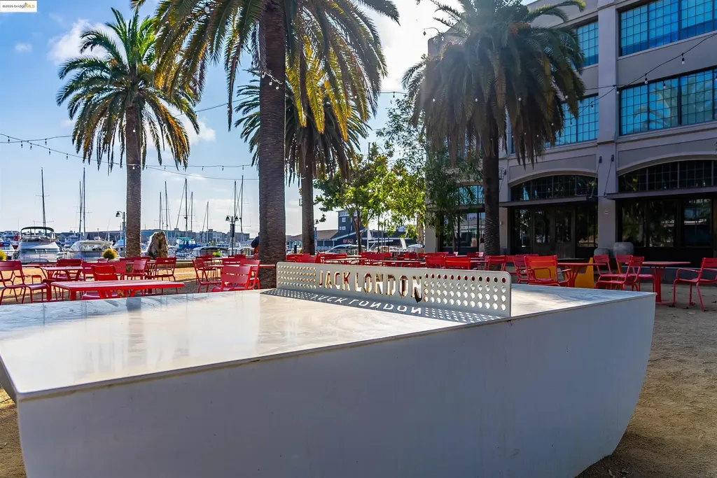 410 Webster Street Oakland CA 94607