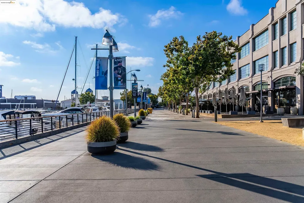 410 Webster Street Oakland CA 94607