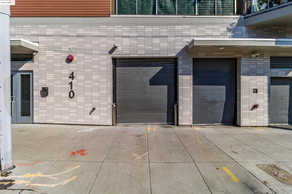 410 Webster Street Oakland CA 94607
