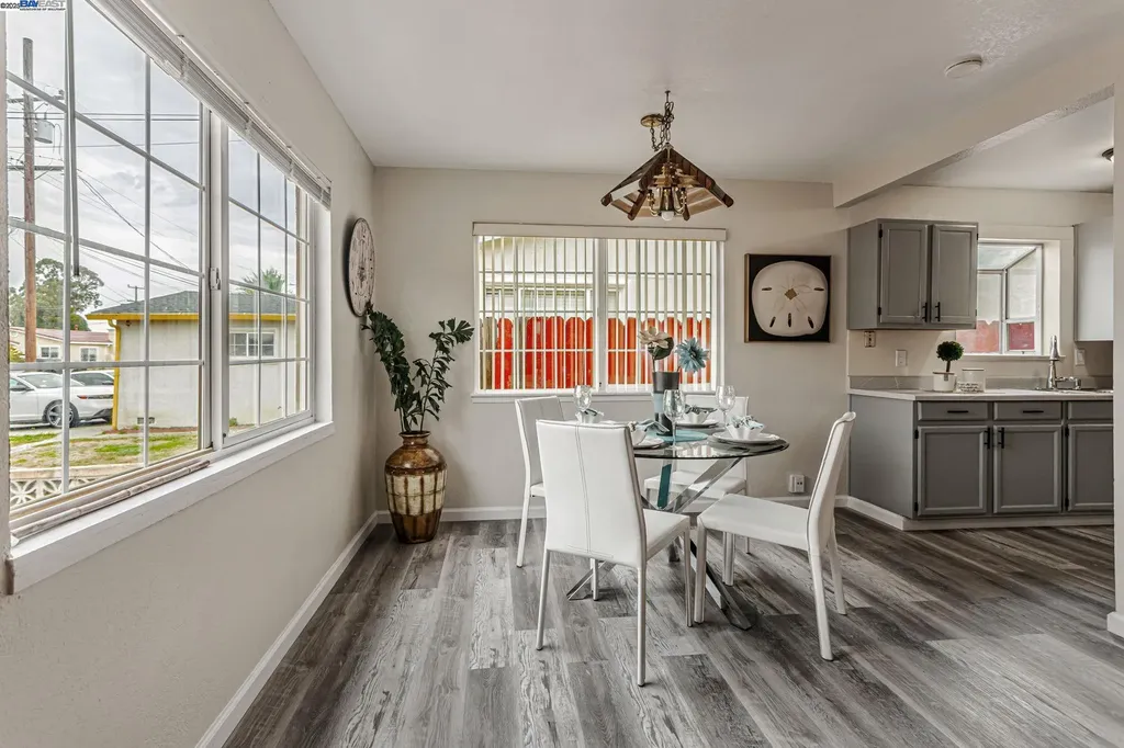 36563 Beutke Drive Newark CA 94560