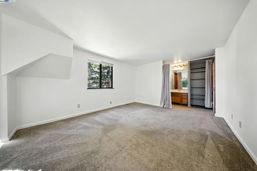 1523 Verdi Street Alameda CA 94501