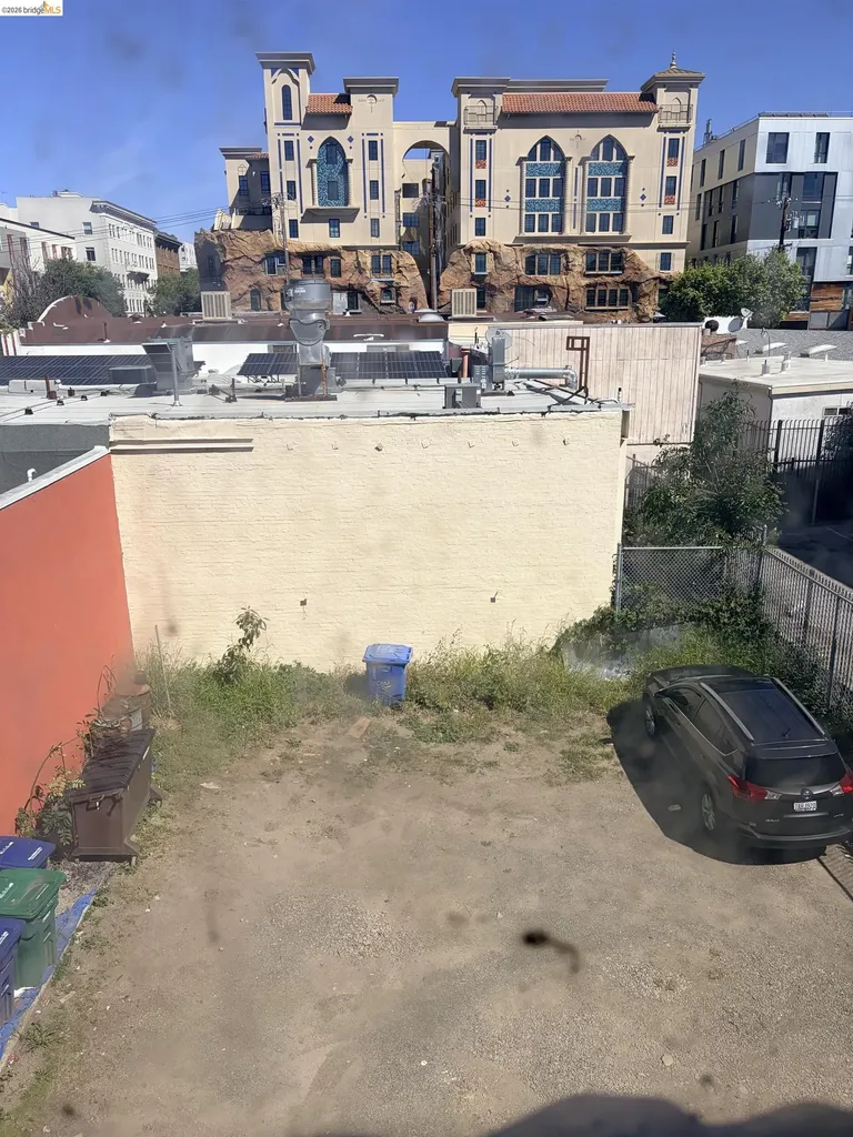 2509 Dwight Way Berkeley CA 94704