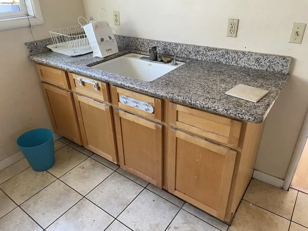 2509 Dwight Way Berkeley CA 94704
