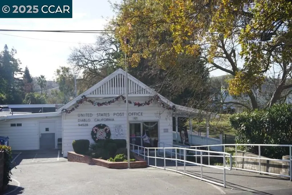 2328 Alameda Diablo Diablo CA 94528