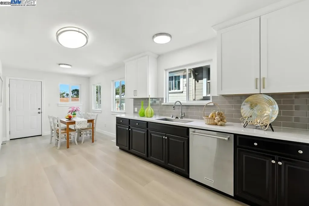 1739 22nd Street Oakland CA 94606