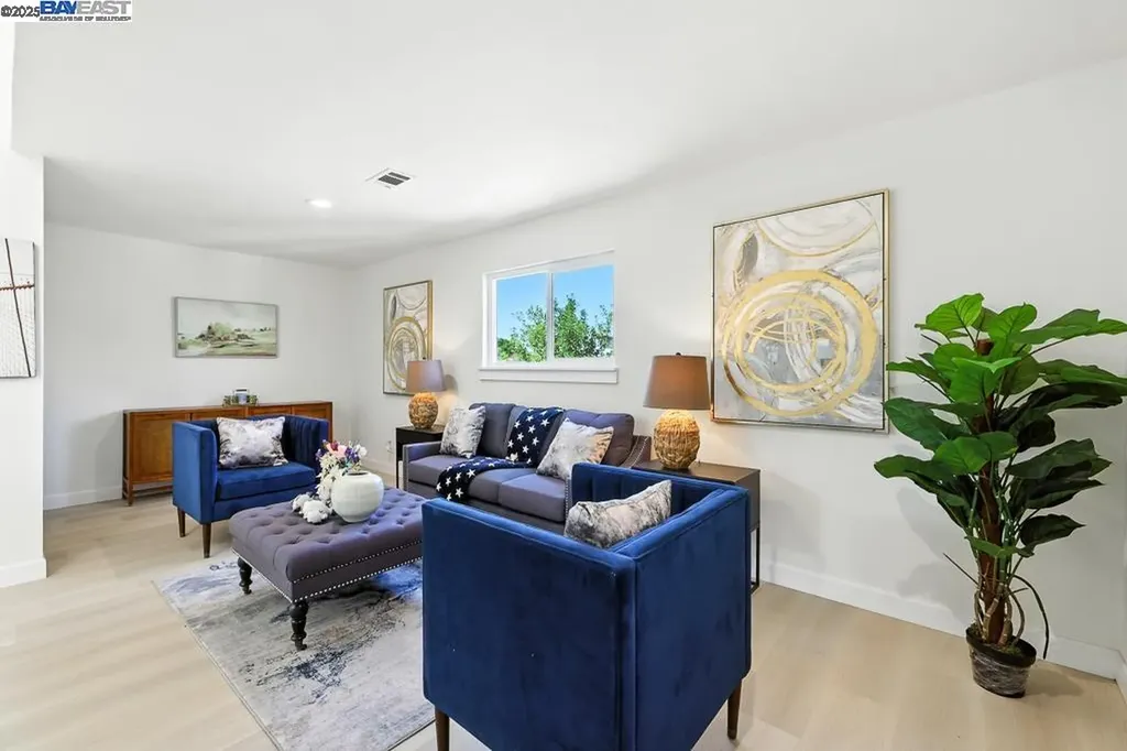 1739 22nd Street Oakland CA 94606